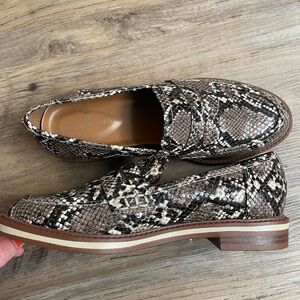 Women’s Bandolino loafers, 6.5